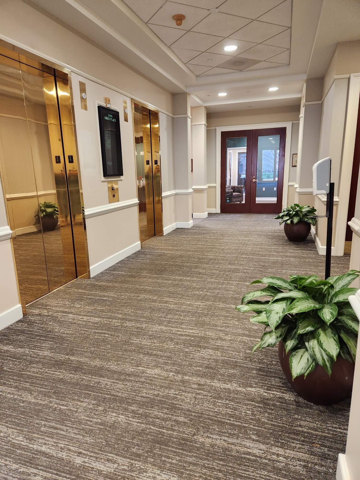 Charlotte Main Floor Feb 24